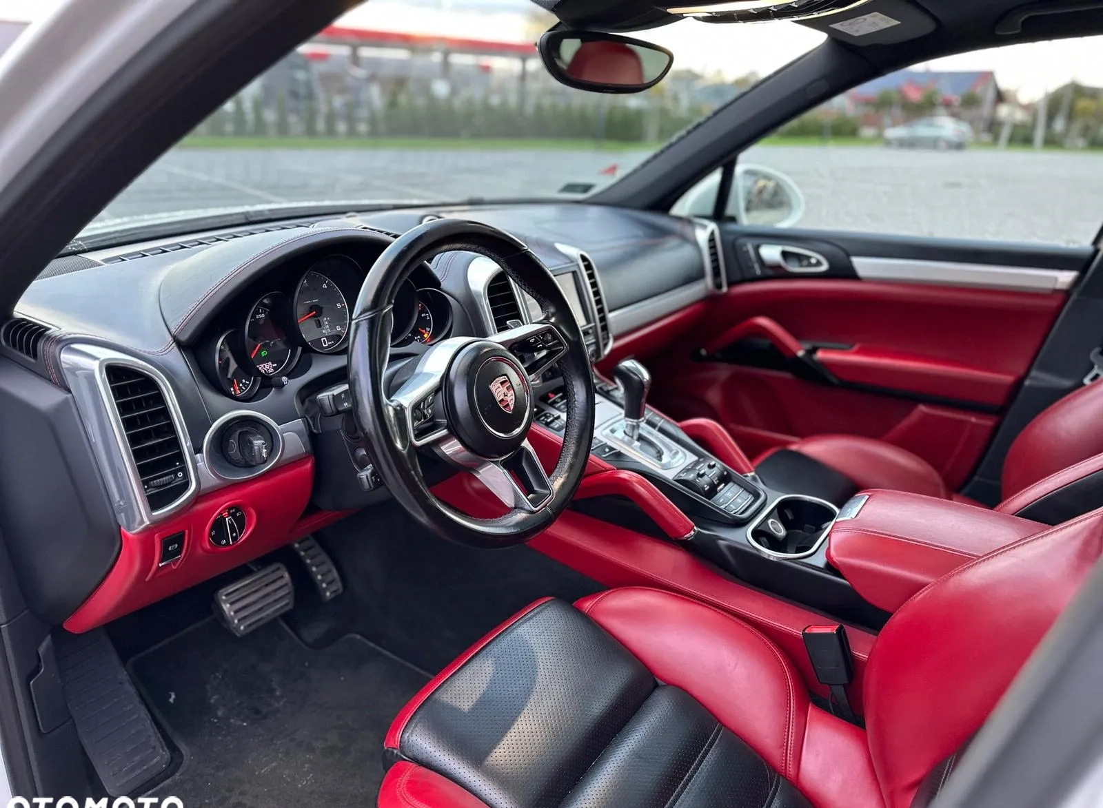 Porsche Cayenne cena 189000 przebieg: 269400, rok produkcji 2015 z Ostróda małe 121